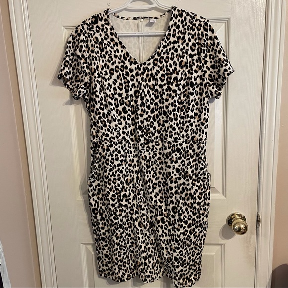 Old Navy Leopard Print Dress - Picture 1 of 2